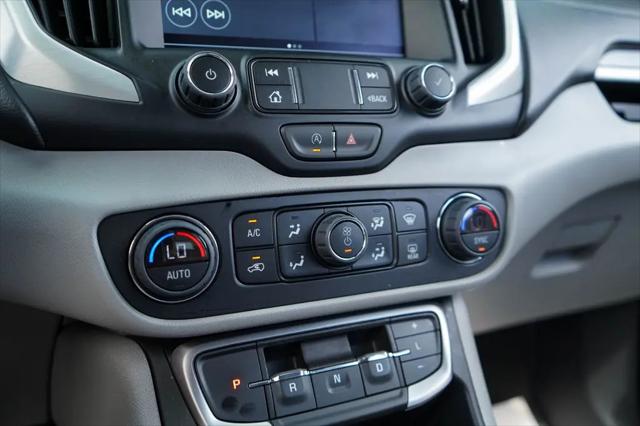 2024 GMC Terrain FWD SLT