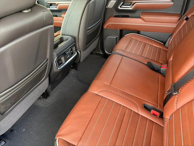 2026 GMC Sierra 2500HD Crew Cab, Standard Bed, Denali Ultimate, 4WD