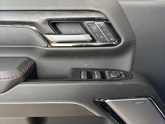 2026 GMC Sierra 2500HD Crew Cab, Standard Bed, AT4X, 4WD