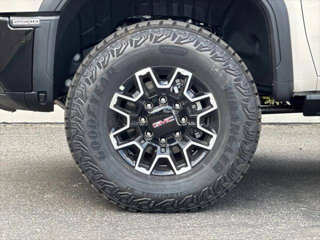 2026 GMC Sierra 2500HD Crew Cab, Standard Bed, AT4X, 4WD