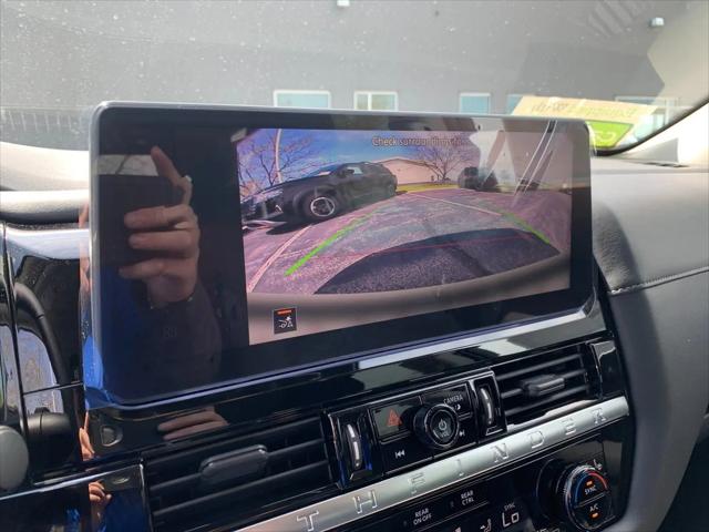 2026 Nissan Pathfinder SV