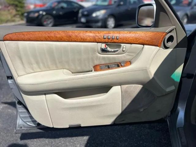 2004 Lexus LS 430 430