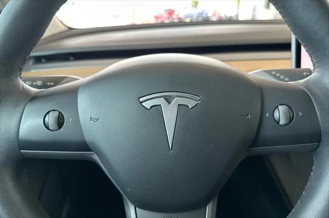 2022 Tesla Model 3 Long Range Dual Motor All-Wheel Drive