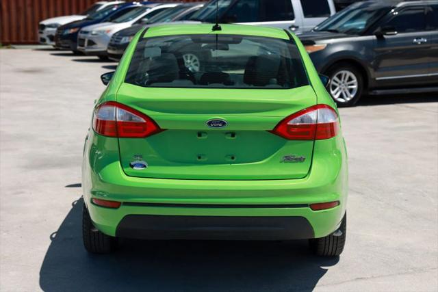 2015 Ford Fiesta SE