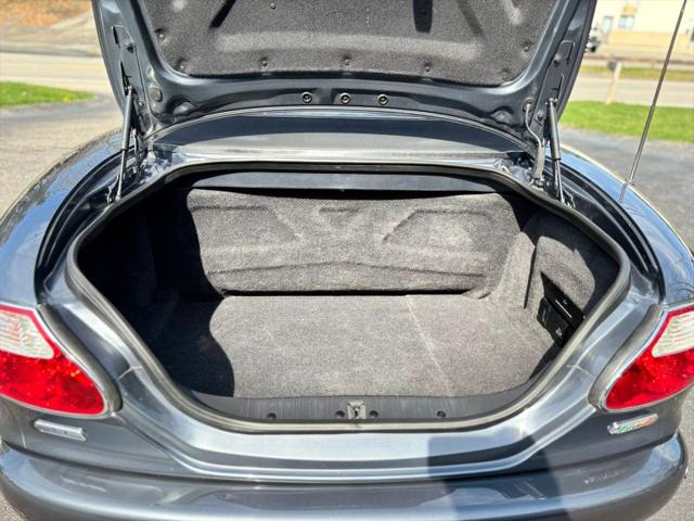 2004 Jaguar XK XKR