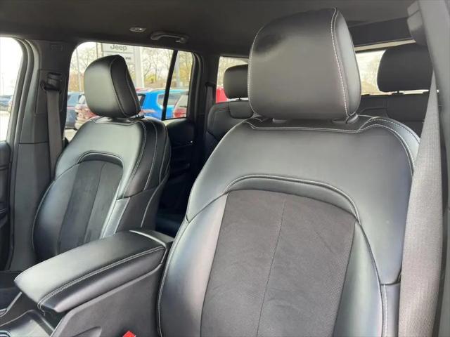 2023 Jeep Grand Cherokee Altitude 4x4