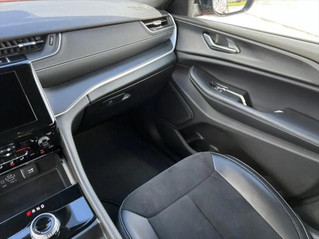 2023 Jeep Grand Cherokee Altitude 4x4