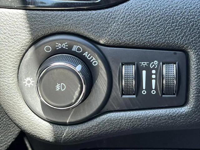 2023 Jeep Cherokee Altitude Lux 4x4