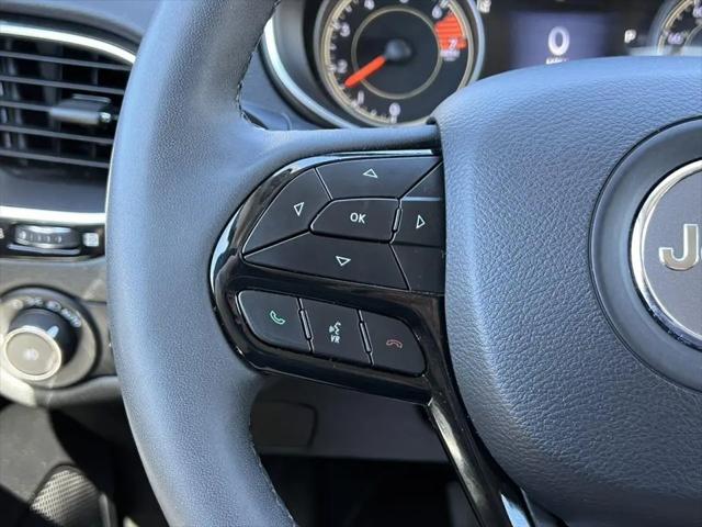 2023 Jeep Cherokee Altitude Lux 4x4