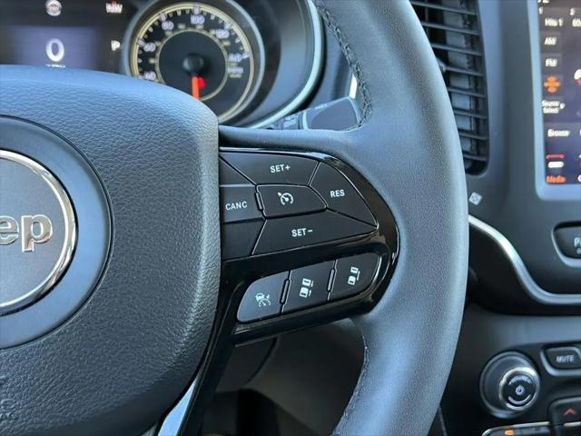 2023 Jeep Cherokee Altitude Lux 4x4