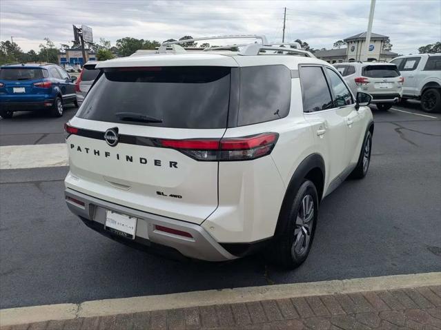 2023 Nissan Pathfinder SL 4WD