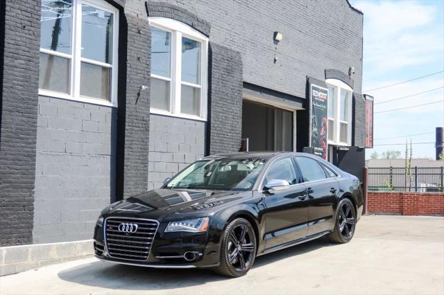 2013 Audi S8 4.0T