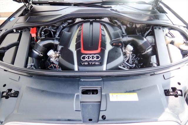 2013 Audi S8 4.0T