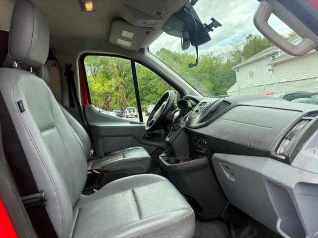 2019 Ford Transit w/Sliding Side Door w/RWB