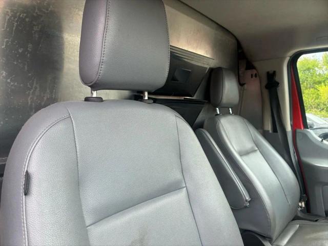 2019 Ford Transit w/Sliding Side Door w/RWB