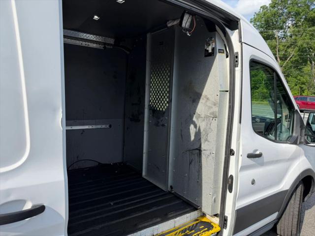 2018 Ford Transit Medium Roof w/Sliding Side Door w/LWB