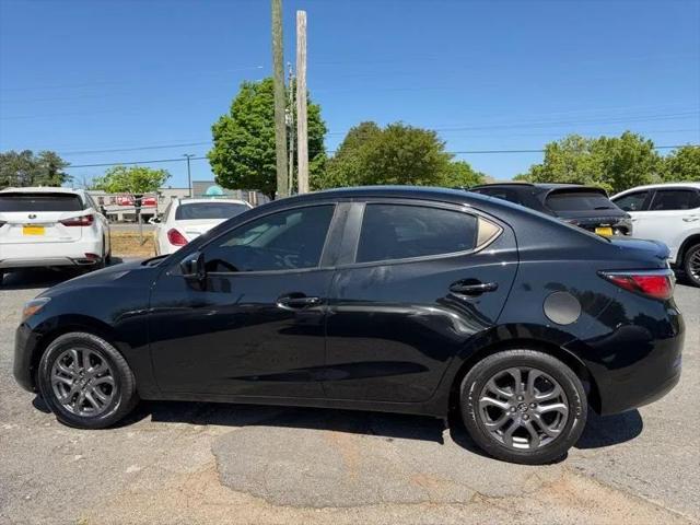 2019 Toyota Yaris LE