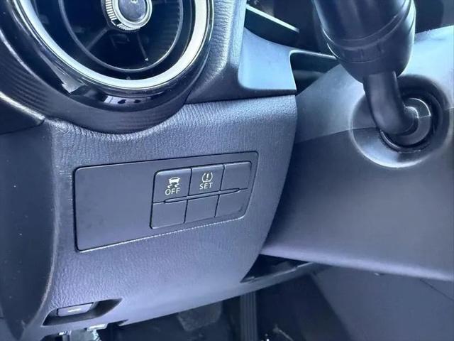 2019 Toyota Yaris LE
