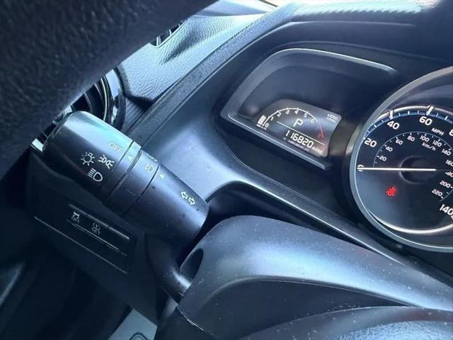 2019 Toyota Yaris LE