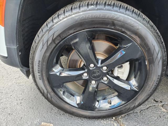 2023 Jeep Grand Cherokee L Altitude 4x4