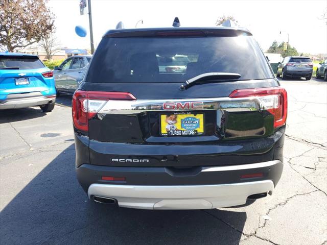 2023 GMC Acadia AWD SLT