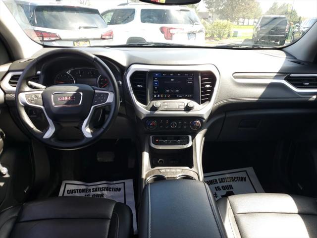 2023 GMC Acadia AWD SLT