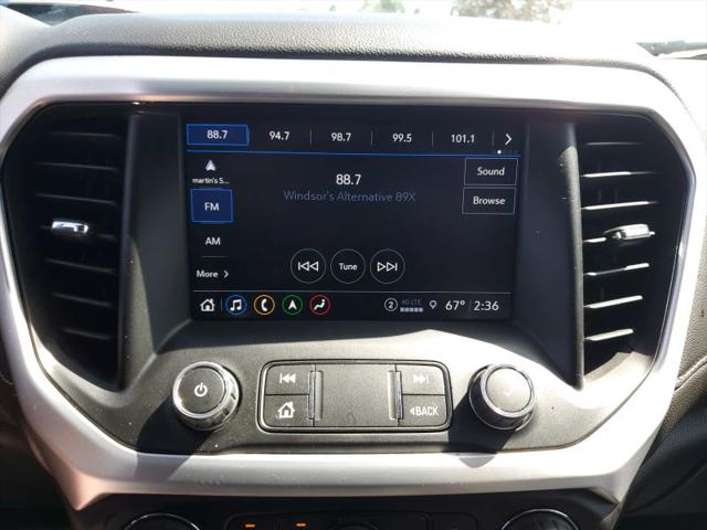 2023 GMC Acadia AWD SLT
