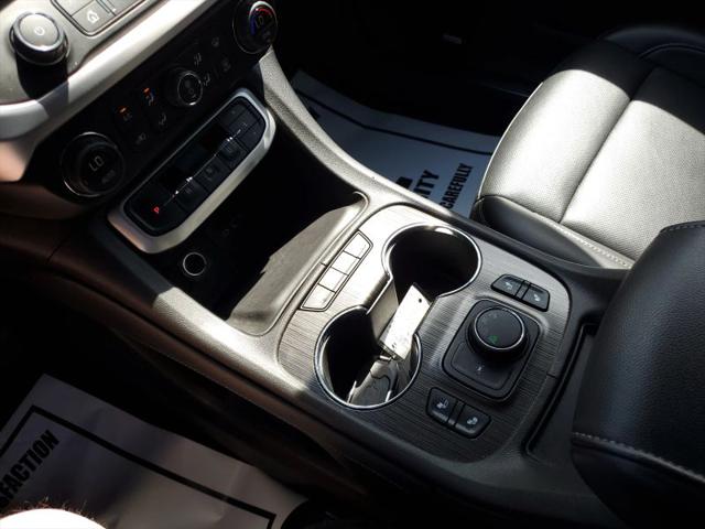 2023 GMC Acadia AWD SLT