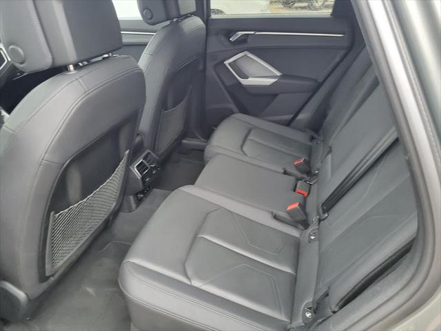 2025 Audi Q3 Premium 45 TFSI S line quattro Tiptronic
