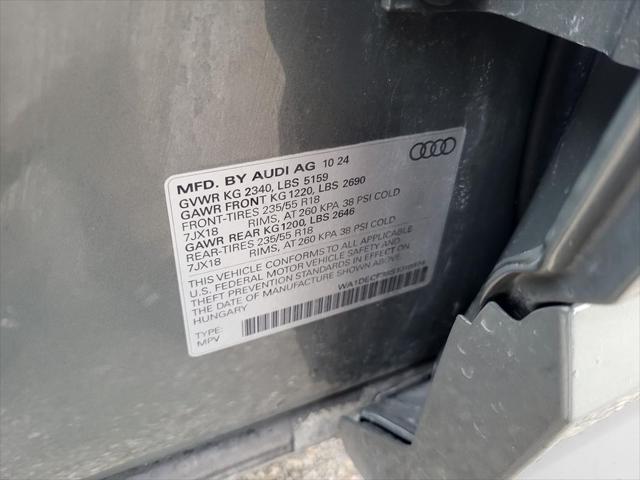 2025 Audi Q3 Premium 45 TFSI S line quattro Tiptronic