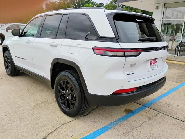 2025 Jeep Grand Cherokee Altitude 4x4