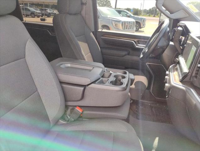 2025 Chevrolet Silverado 2500HD 4WD Crew Cab Standard Bed LT