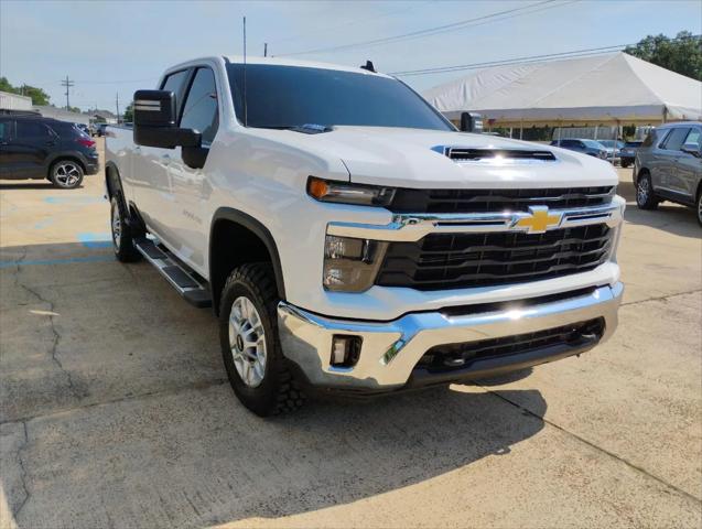 2025 Chevrolet Silverado 2500HD 4WD Crew Cab Standard Bed LT
