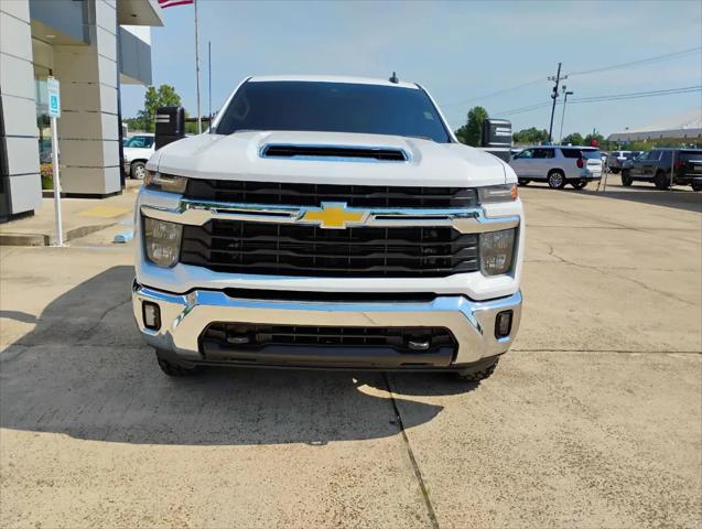 2025 Chevrolet Silverado 2500HD 4WD Crew Cab Standard Bed LT