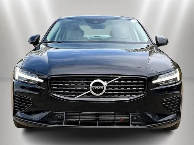 2022 Volvo S60 Recharge T8 Inscription