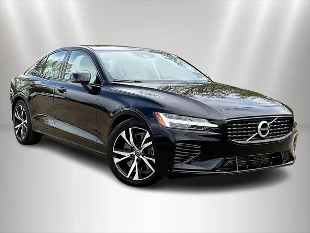 2022 Volvo S60 Recharge T8 Inscription