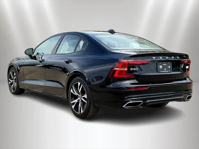 2022 Volvo S60 Recharge T8 Inscription
