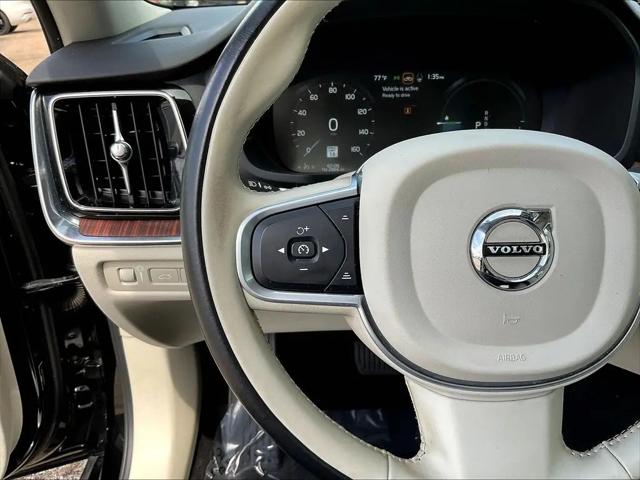 2022 Volvo S60 Recharge T8 Inscription
