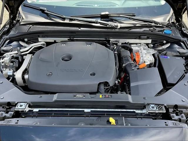 2022 Volvo S60 Recharge T8 Inscription