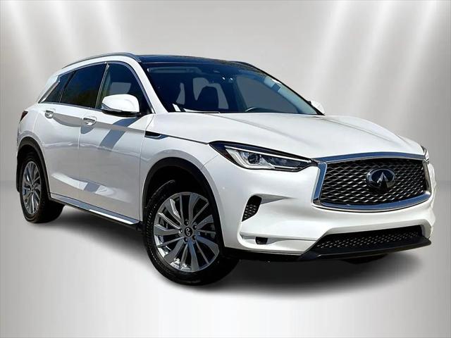 2023 INFINITI QX50 LUXE AWD
