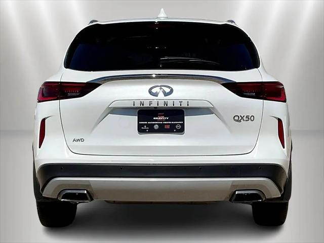 2023 INFINITI QX50 LUXE AWD