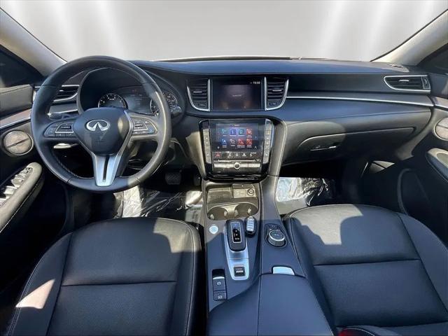 2023 INFINITI QX50 LUXE AWD