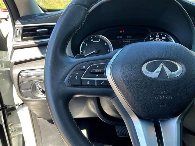 2023 INFINITI QX50 LUXE AWD