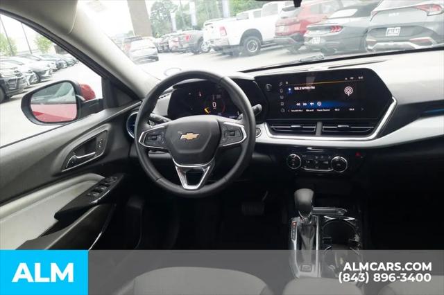 2025 Chevrolet Trax FWD LT