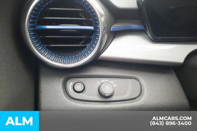 2025 Chevrolet Trax FWD LT