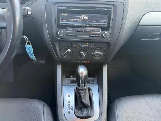 2014 Volkswagen Jetta 1.8T SE