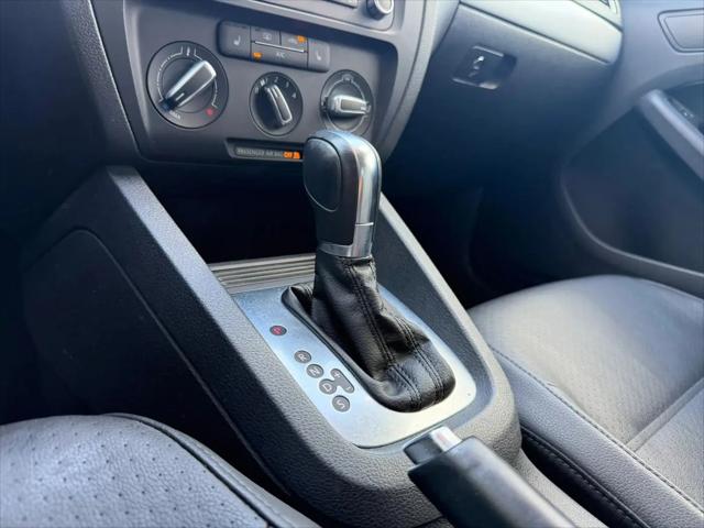 2014 Volkswagen Jetta 1.8T SE