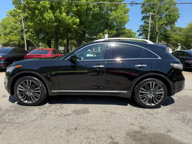 2017 INFINITI QX70 3.7