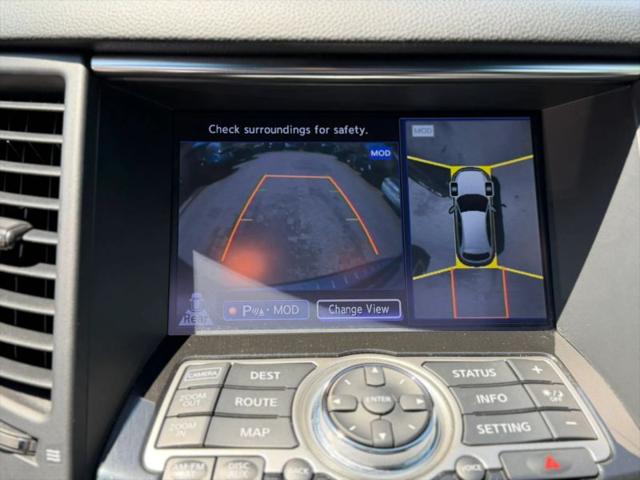 2017 INFINITI QX70 3.7