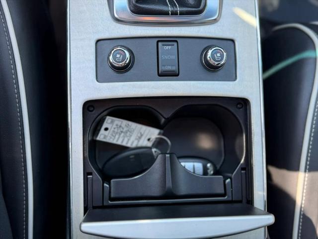 2017 INFINITI QX70 3.7